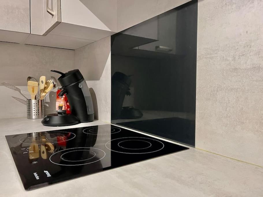 Duplex 70M2 - Vue Cite Medievale - Parking Gratuit قرقشونه المظهر الخارجي الصورة