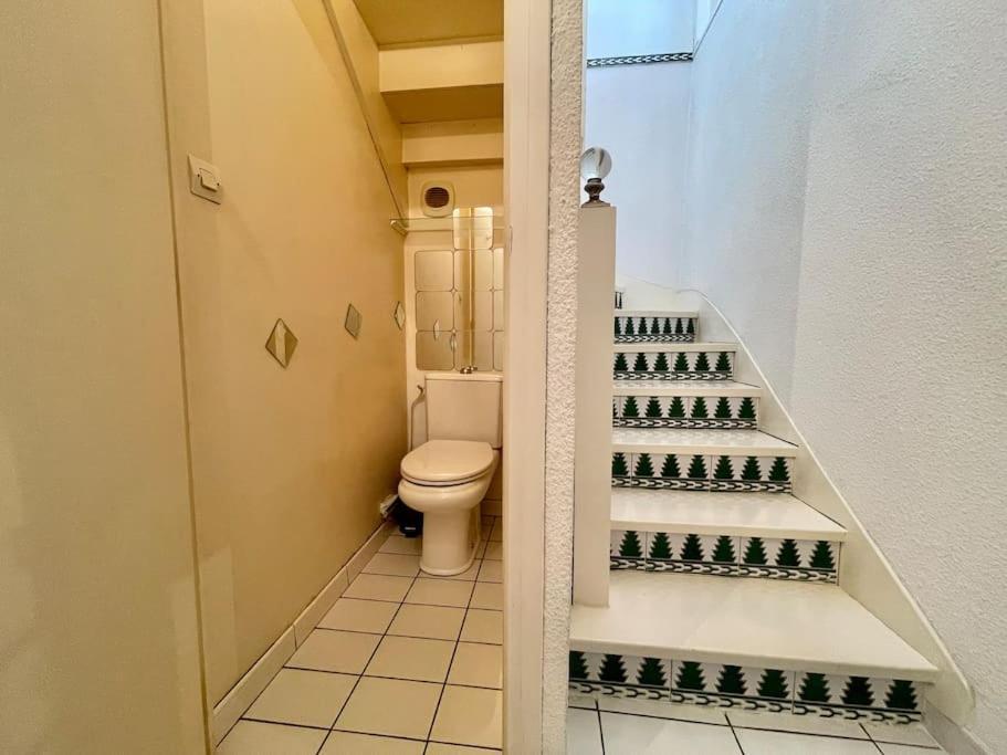Duplex 70M2 - Vue Cite Medievale - Parking Gratuit قرقشونه المظهر الخارجي الصورة